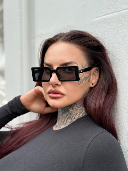 RAVEN NOIR